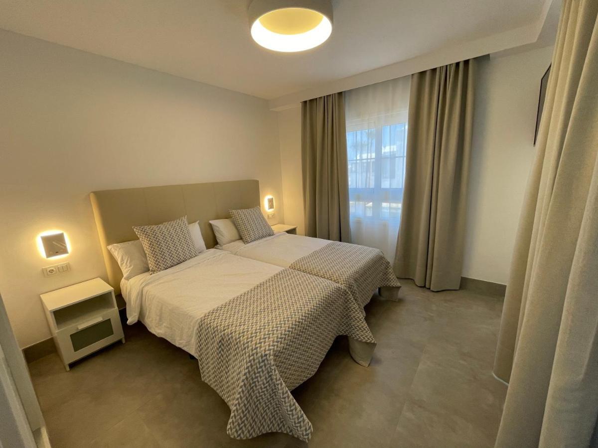 Izaro Apartamento Atico De Lujo Cerca De Playa Dorada Playa Blanca  Bagian luar foto