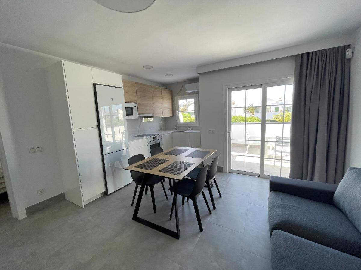 Izaro Apartamento Atico De Lujo Cerca De Playa Dorada Playa Blanca  Bagian luar foto
