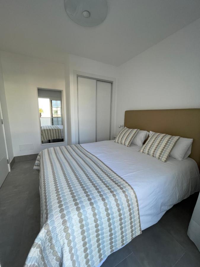 Izaro Apartamento Atico De Lujo Cerca De Playa Dorada Playa Blanca  Bagian luar foto
